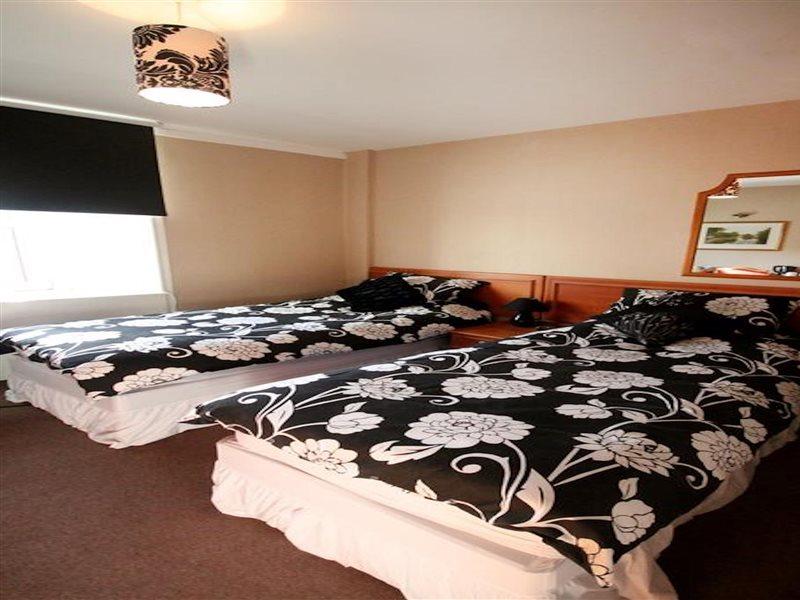 Oyo Thistle Hotel Perth Ngoại thất bức ảnh